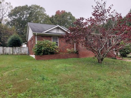 105 Brownlee Rd, Atlanta GA 30311-2226 exterior