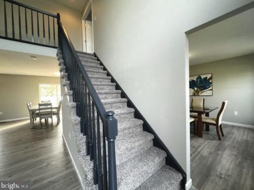 124 Harmony Circle Rd, Erial, NJ 08081-5634