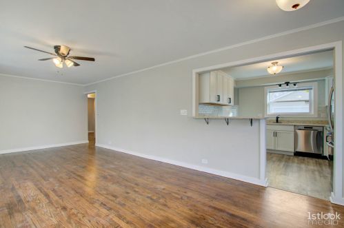 662 Clarendon Ave, Arlington Hts IL  60004-4902 exterior
