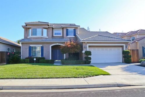 1817 Joshua Ave, Clovis, CA 93619-4274