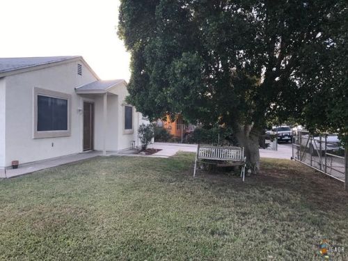 500 Francisco Necochea St, Calexico, CA 92231-3526