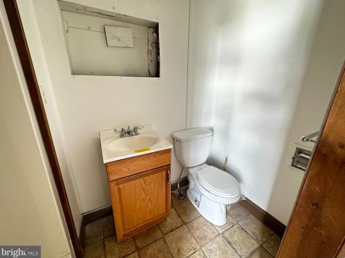 309 Fleet St, Primrose PA 17901-3725 exterior