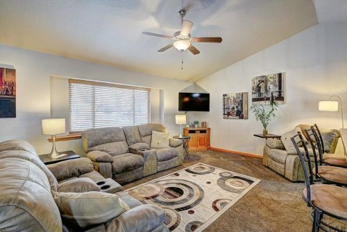 378 27th St, Loveland, CO 80538-3204