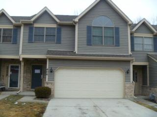 406 River Bluff Dr, Carpentersville, IL 60110-2822
