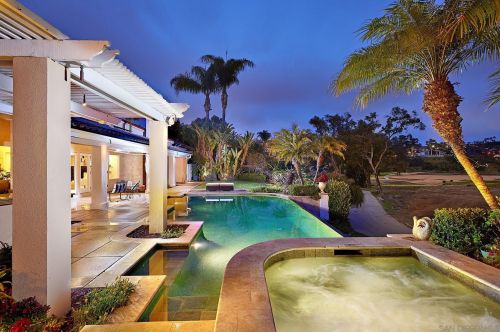 2027 Alga Rd, Carlsbad, CA 92009-6116
