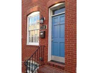 210 Castle St, Baltimore MD  21231-2601 exterior