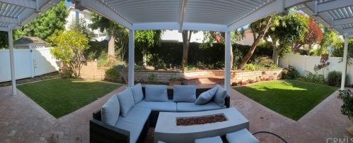 10 Vispera, Irvine CA  92620-2127 exterior