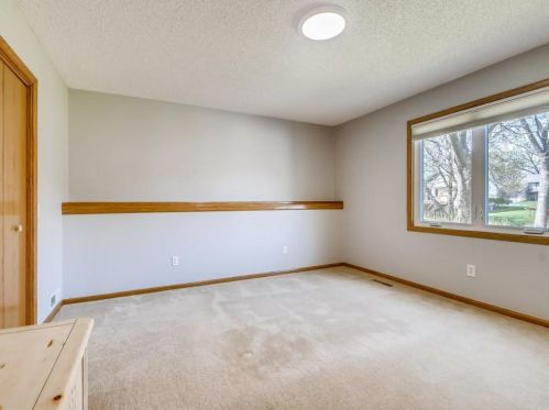 3231 Black Oak Dr, Saint Paul MN  55121-2334 exterior