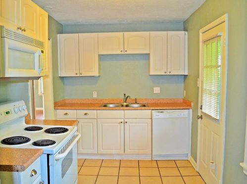 2704 Biddison St, Fort Worth TX  76109-3035 exterior