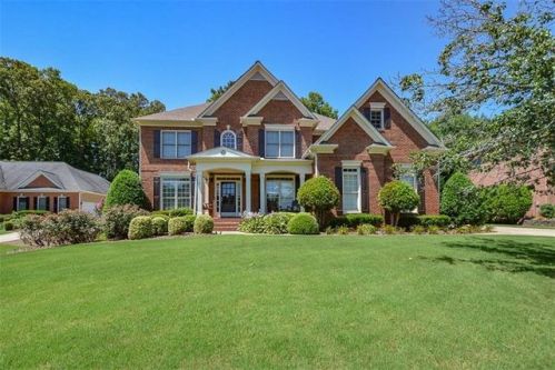 2023 Fairway Crossing Dr, Holly Springs, GA 30188-2349