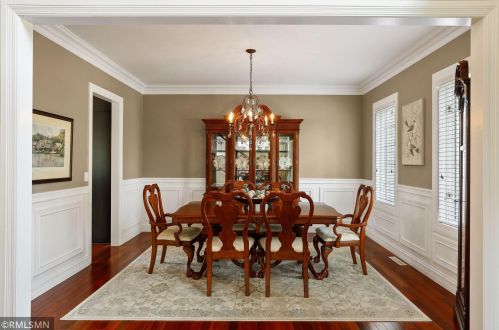 3528 Crestmoor Dr, Saint Paul MN  55125-5028 exterior
