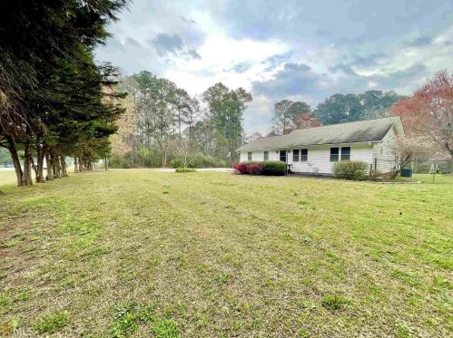 851 Colwell Rd, Jackson, GA 30233-6001