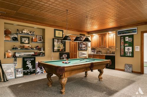 4 Loblolly Ct, Lemont IL  60439-7744 exterior