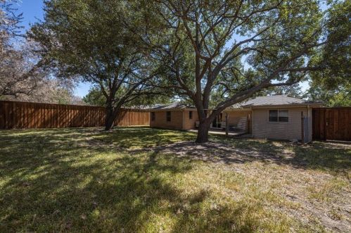 7036 Treehaven Rd, Fort Worth TX  76116-9034 exterior