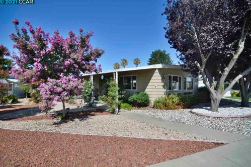 1055 Peralta Rd, Concord, CA 94520-5430