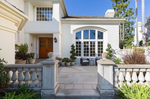24 Charlotte, Irvine, CA 92603-3449