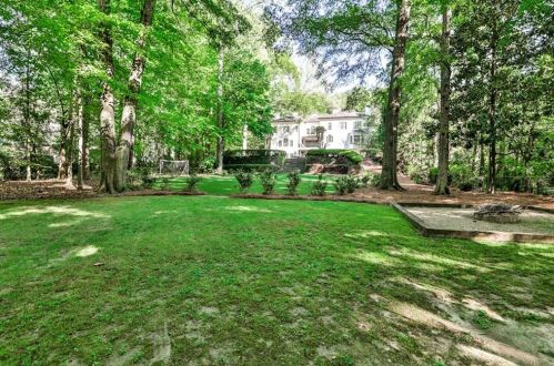 2980 Habersham Way, Atlanta GA  30305-2816 exterior