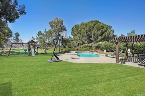 6645 Avenue Juan Diaz, Riverside, CA 92509-6242
