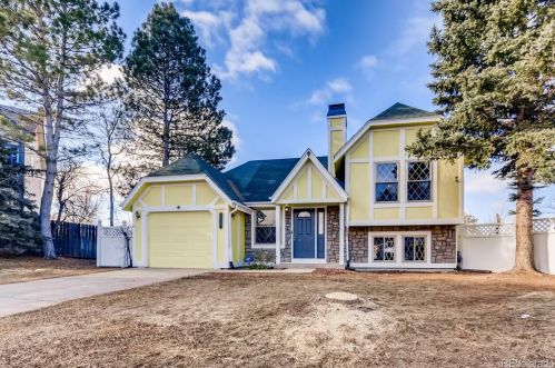 18534 Layton Pl, Aurora, CO 80015-3268
