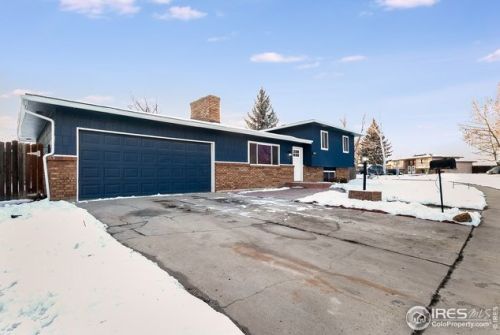2481 Nyssa Dr, Loveland, CO 80538-3276