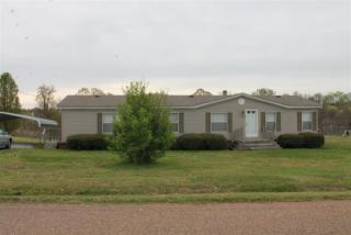 62 Rolling Hills Lake Dr, Covington, TN 38019-6475