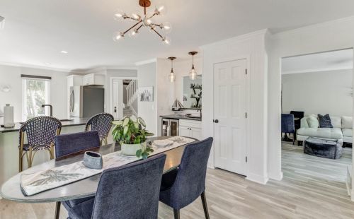 1 Back Ct, Isle Of Palms SC  29451-2827 exterior