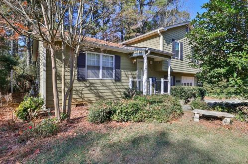 3022 Butler Creek Rd, Kennesaw, GA 30152-3328