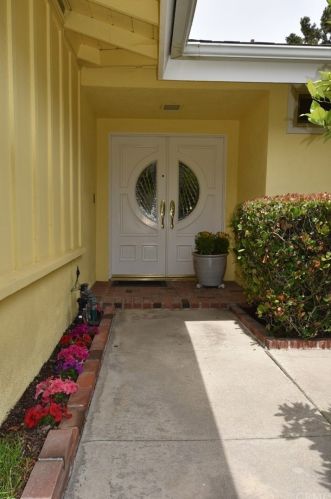 6231 Lochvale Dr, Palos Verdes Estates, CA 90275-3327