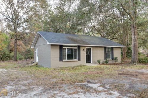 898 Zeigler Rd, Bloomingdale, GA 31302-4730
