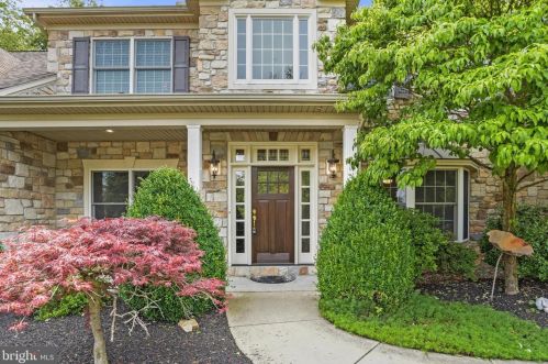 2348 Abbey Ln, Harrisburg, PA 17112-6047