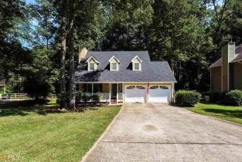 30 Raquel Dr, Marietta, GA 30064-1859