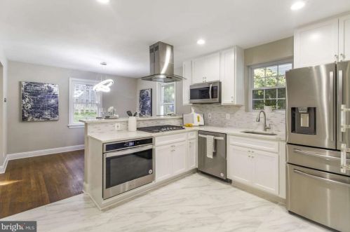 303 Greenwich Ln, Silver Spring MD  20910-4232 exterior