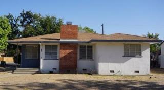 1444 Fountain Way, Fresno, CA 93705-3326