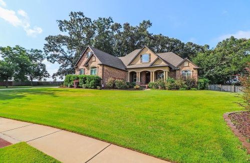 220 Stacy Ln, Warner Robins, GA 31088-1175
