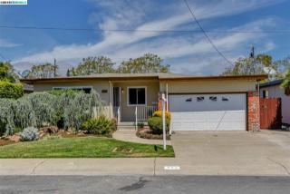 443 Ginger Ave, Hayward, CA 94541-2210