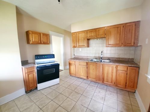 1768 Fountain Ave, Springfield OH  45506-3156 exterior