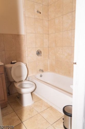 66 3 St, Paterson NJ 07522-1845 exterior