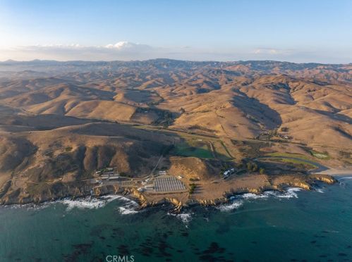 5010 Cabrillo Ave, Cayucos, CA 93430-1363