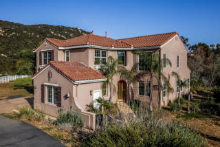 10263 Rayford Dr, Escondido, CA 92026-8200