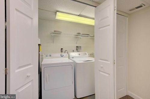 5026 Round Tower Pl, Columbia MD  21044-1322 exterior