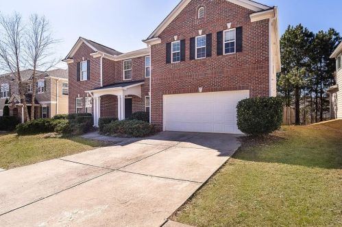 6200 Sparkling Cove Ln, Buford, GA 30518-7223