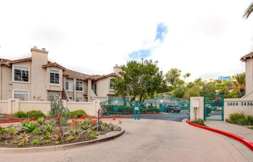3420 Cameo Dr, Oceanside CA  92056-6337 exterior