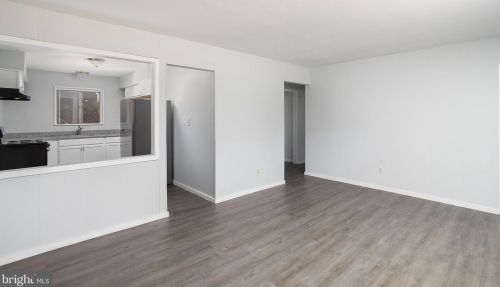 9 Theresa St, Trenton NJ 08618-1529 exterior