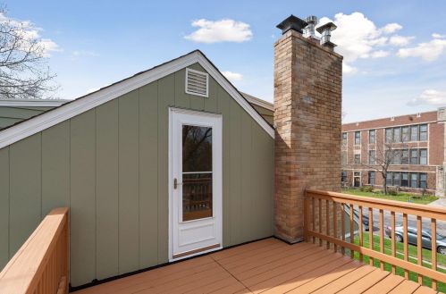 1372 Hazel St, Saint Paul MN  55119-4507 exterior