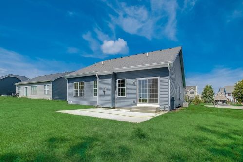 120 Reston Ct, Sycamore IL  60178-3000 exterior