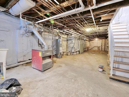 1314 16th St, Philadelphia PA  19146-4709 exterior