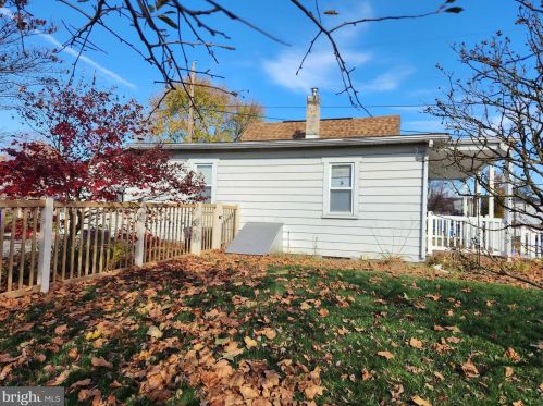 921 4th Ave, Harrisburg, PA 17113-1406