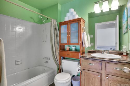 18149 Asbury Dr, Aurora CO 80227-2306 exterior