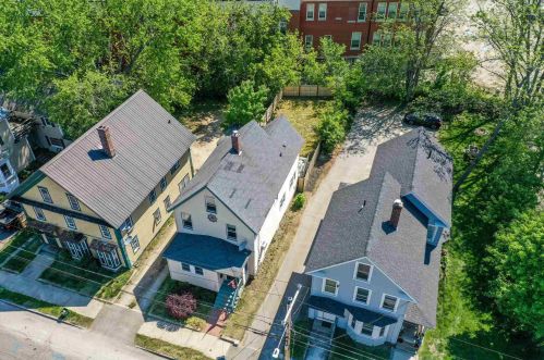 28 Atkinson St, Dover, NH 03820-3731