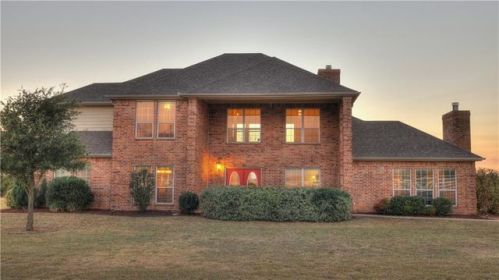 1767 Highland Dr, Whitney, TX 76692-5569